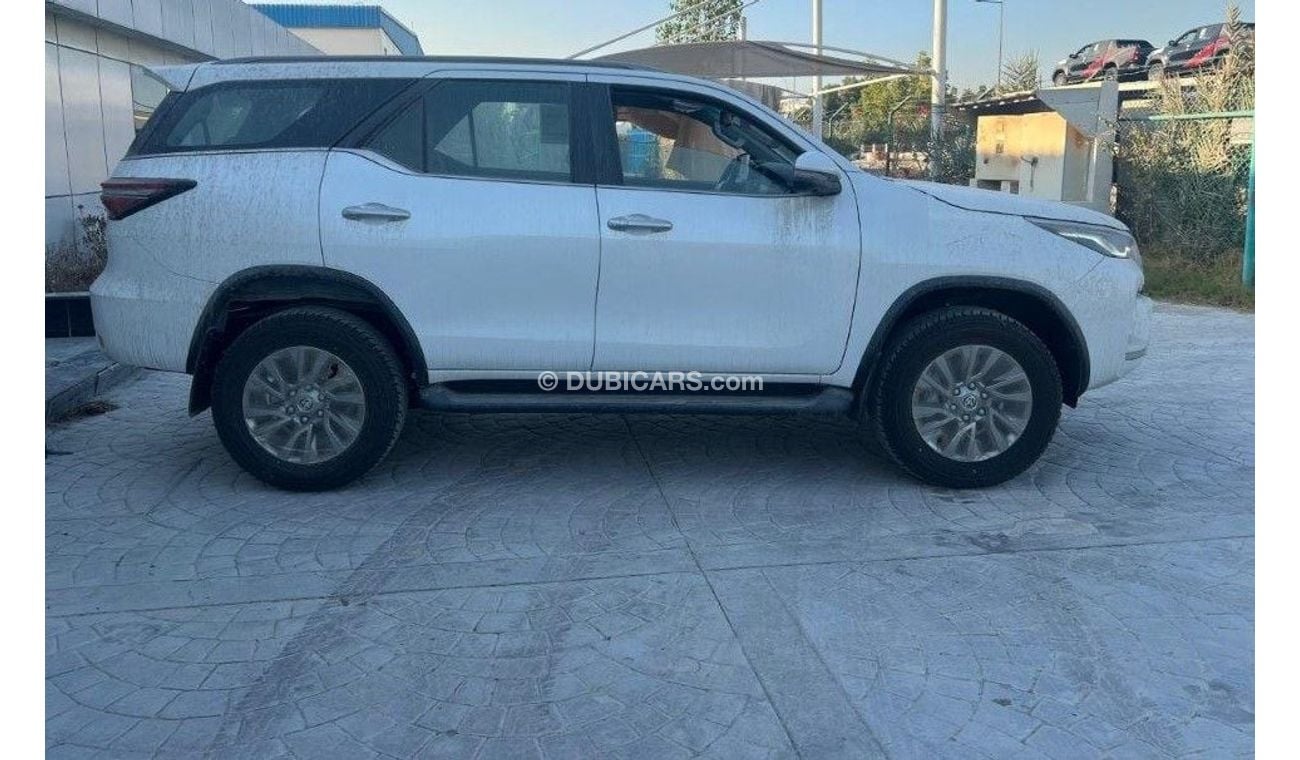 Toyota Fortuner 2.8L A/T DIESEL RADAR CRUISE + PADDLE SHIFT FULL OPTION 2024 MODEL FOR EXPORT