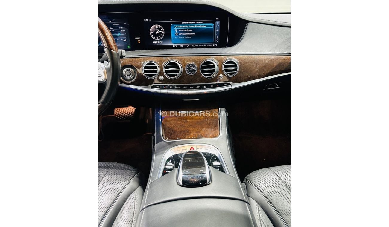 Mercedes-Benz S560 Maybach