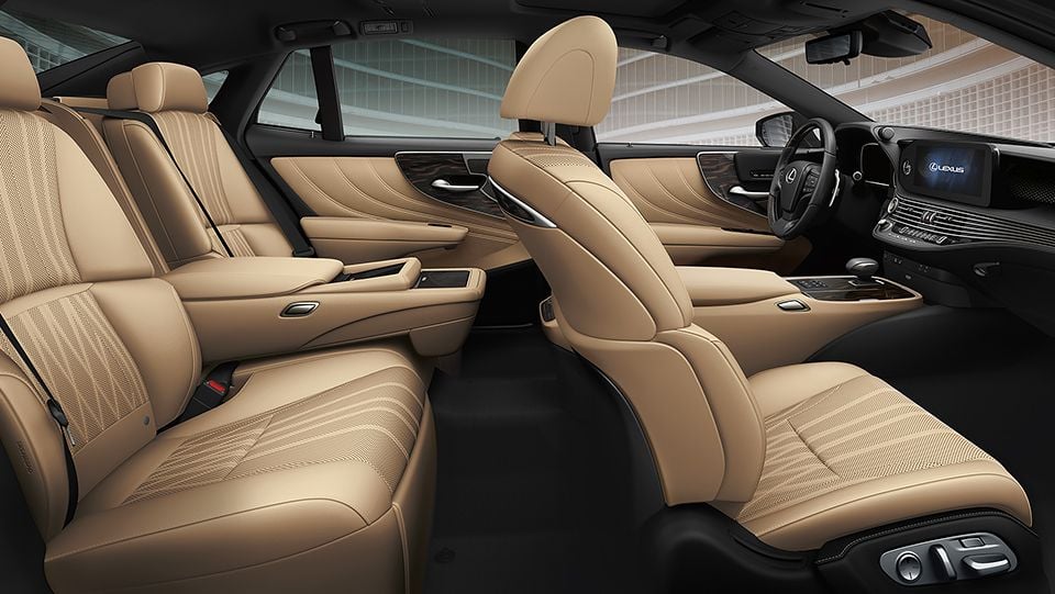 Lexus LS350 interior - Seats