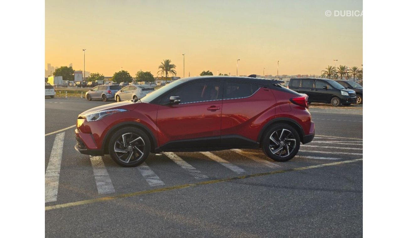 Toyota C-HR 2020 Model Limited edition Push button and original leather seats