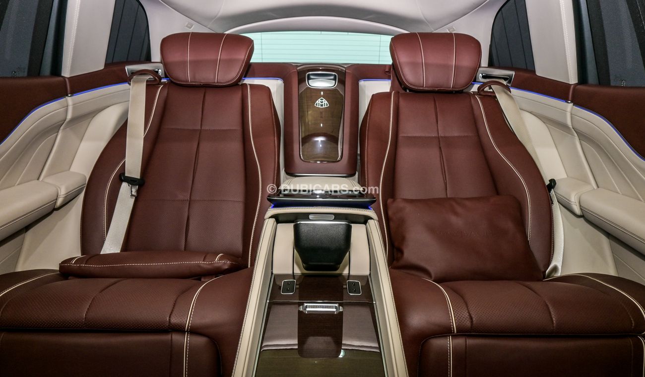 Mercedes-Benz GLS600 Maybach