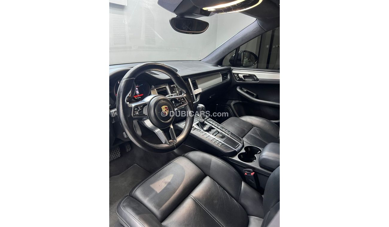 Porsche Macan Turbo 3.6L