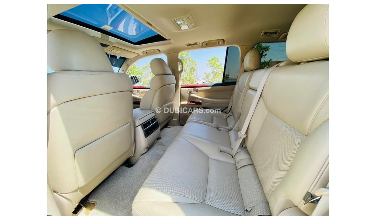 Lexus LX570 Platinum Good condition car GCC specs