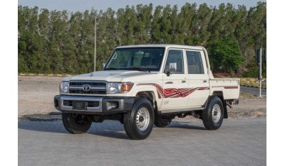 Toyota Land Cruiser Pick Up PICKUP 70th LX1 2022 | TOYOTA LAND CRUISER | LX 4WD DOUBLE CABIN PICKUP | GCC | FULL SERVICE HISTORY