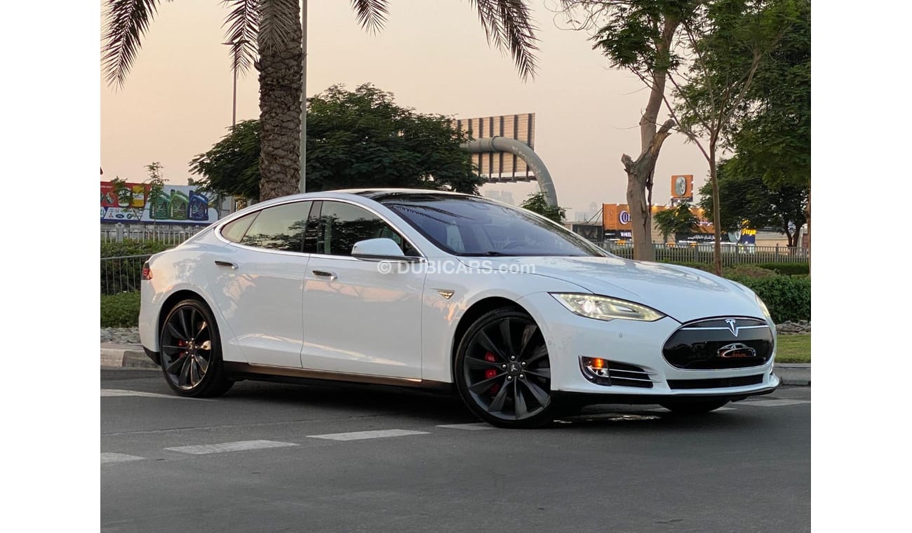 تسلا Model S WINTER  OFFER TESLA S  P85D 2014 - CLEAN TITLE -