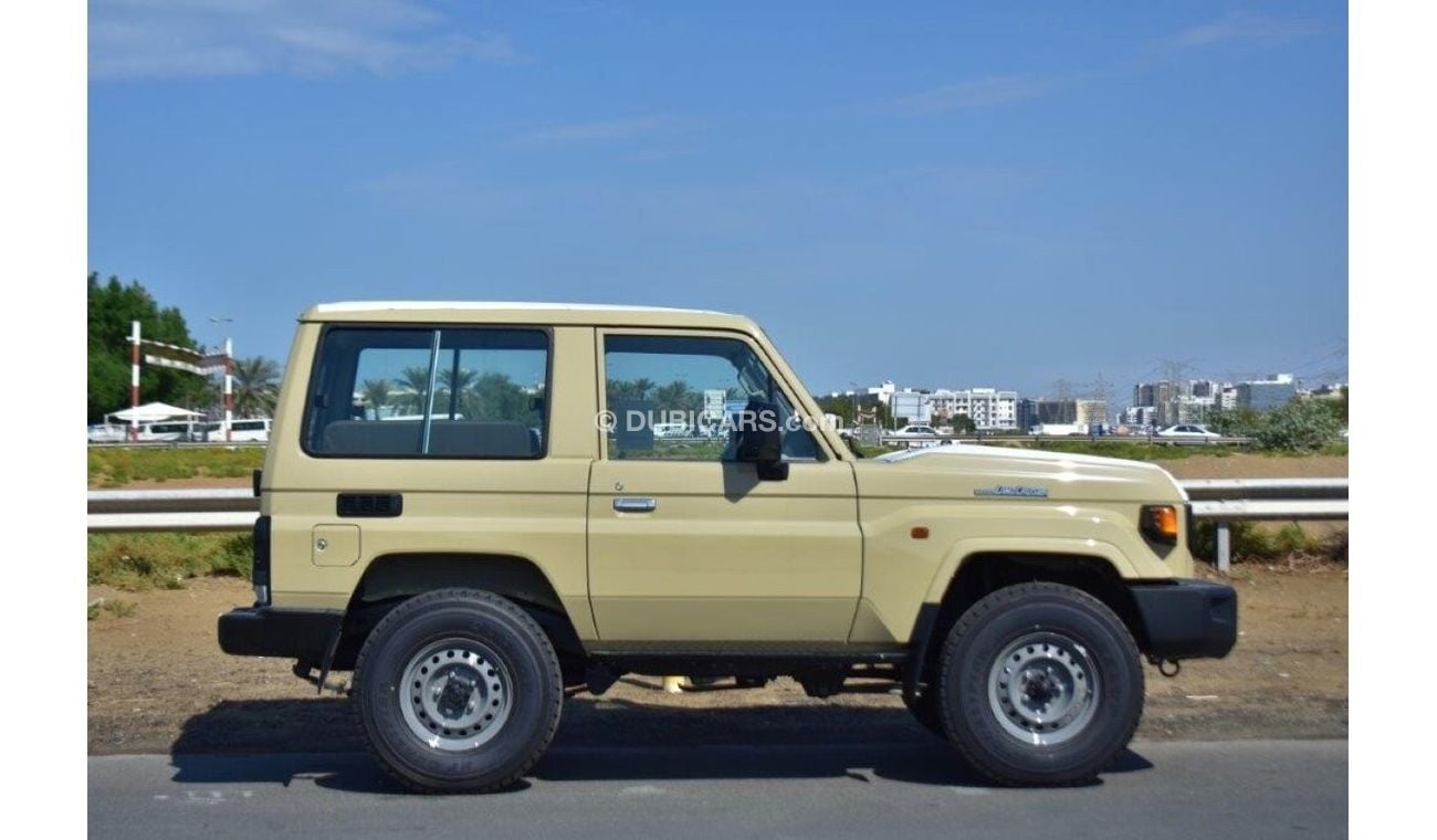 Toyota Land Cruiser Hard Top 71 SWB V6 4.0L PETROL 4WD MT