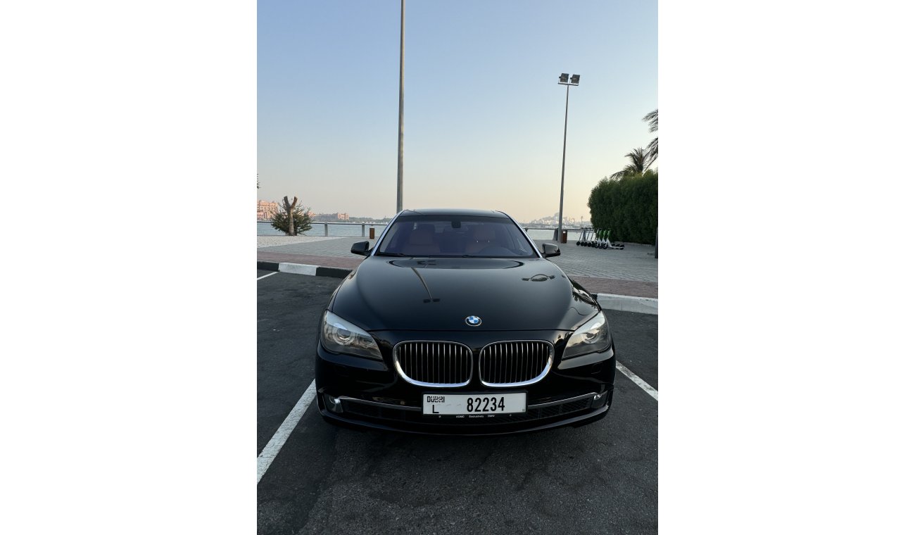 بي أم دبليو 740 BMW 740iL