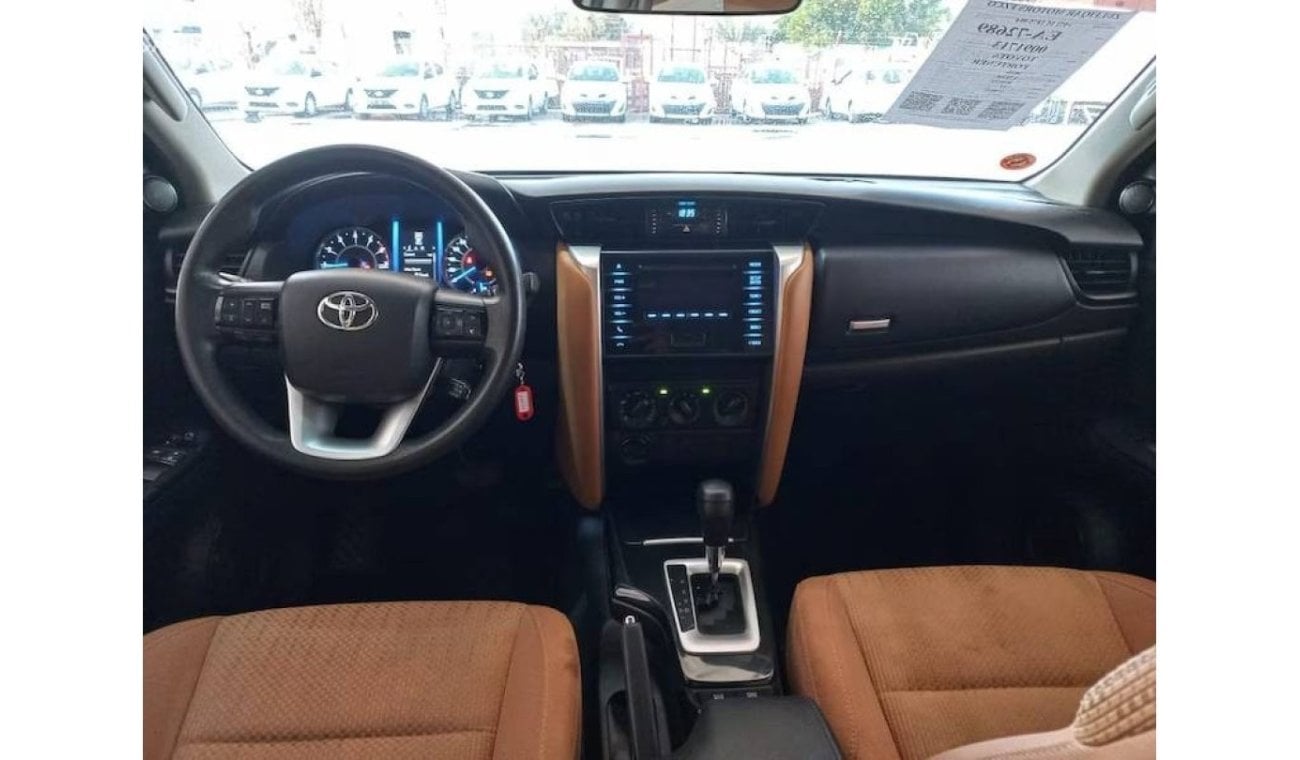 Toyota Fortuner TOYOTA FORTUNER 2.7EXR 2019 IN EXCELLENT CONDITION WITH ORGINAL SPARE KEYS