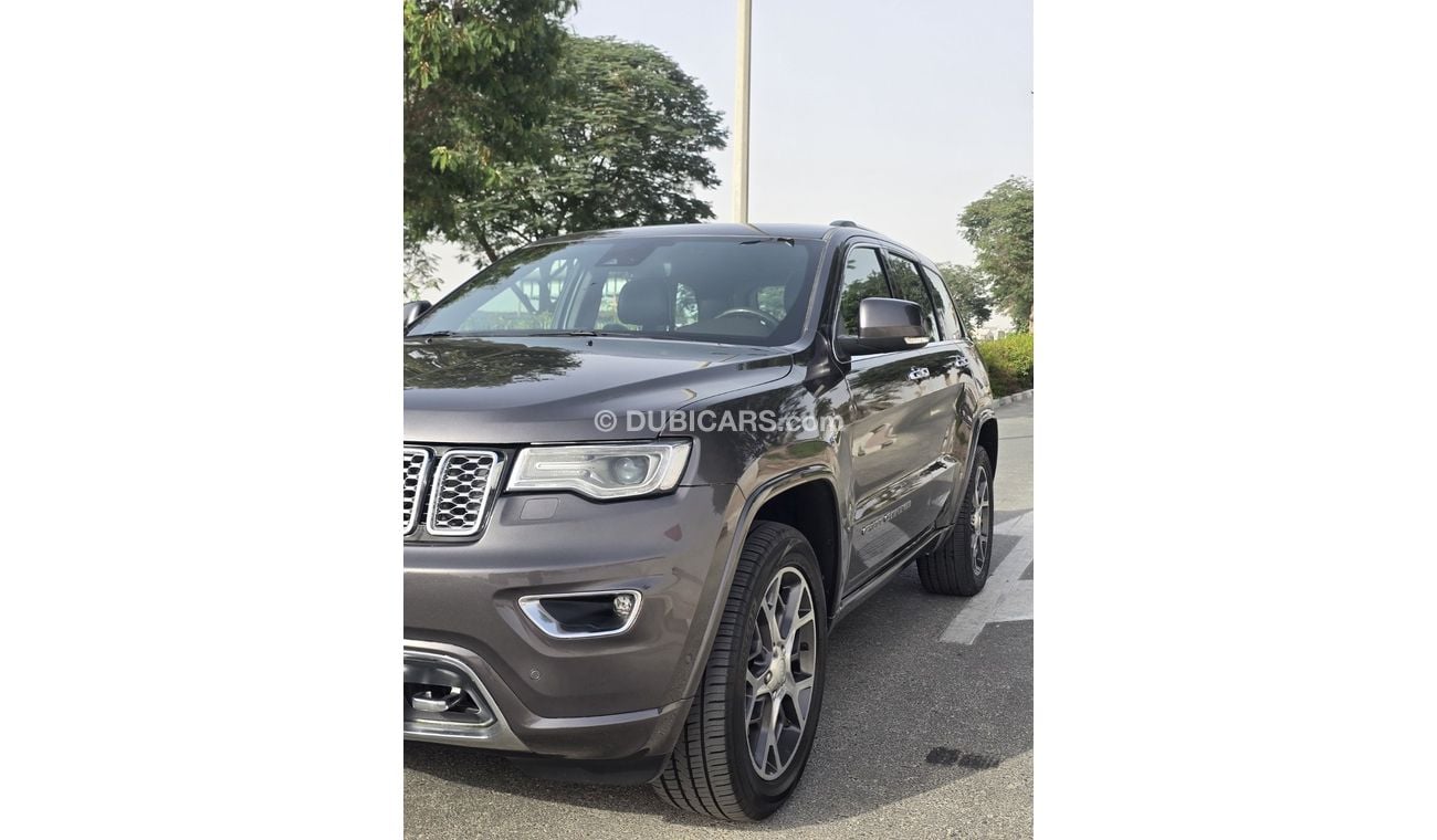 Jeep Grand Cherokee Overland 5.7L (360 HP)