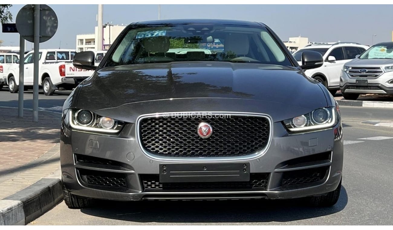 Jaguar XE Prestige 2.0L Turbo Full Service History GCC