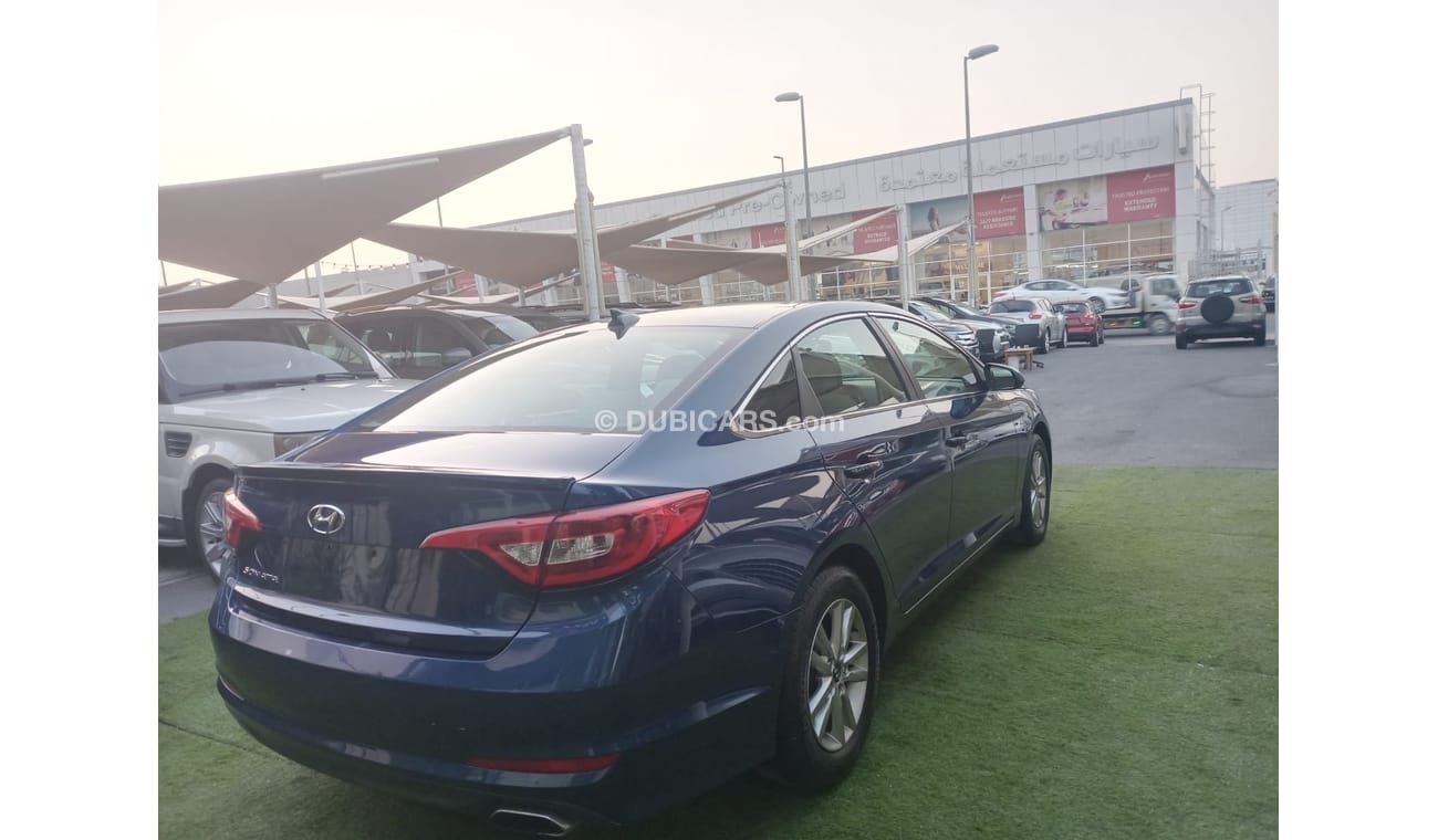 Hyundai Sonata 2015 model, cruise control, sensor wheels, in excellent condition, you do not need any expenses