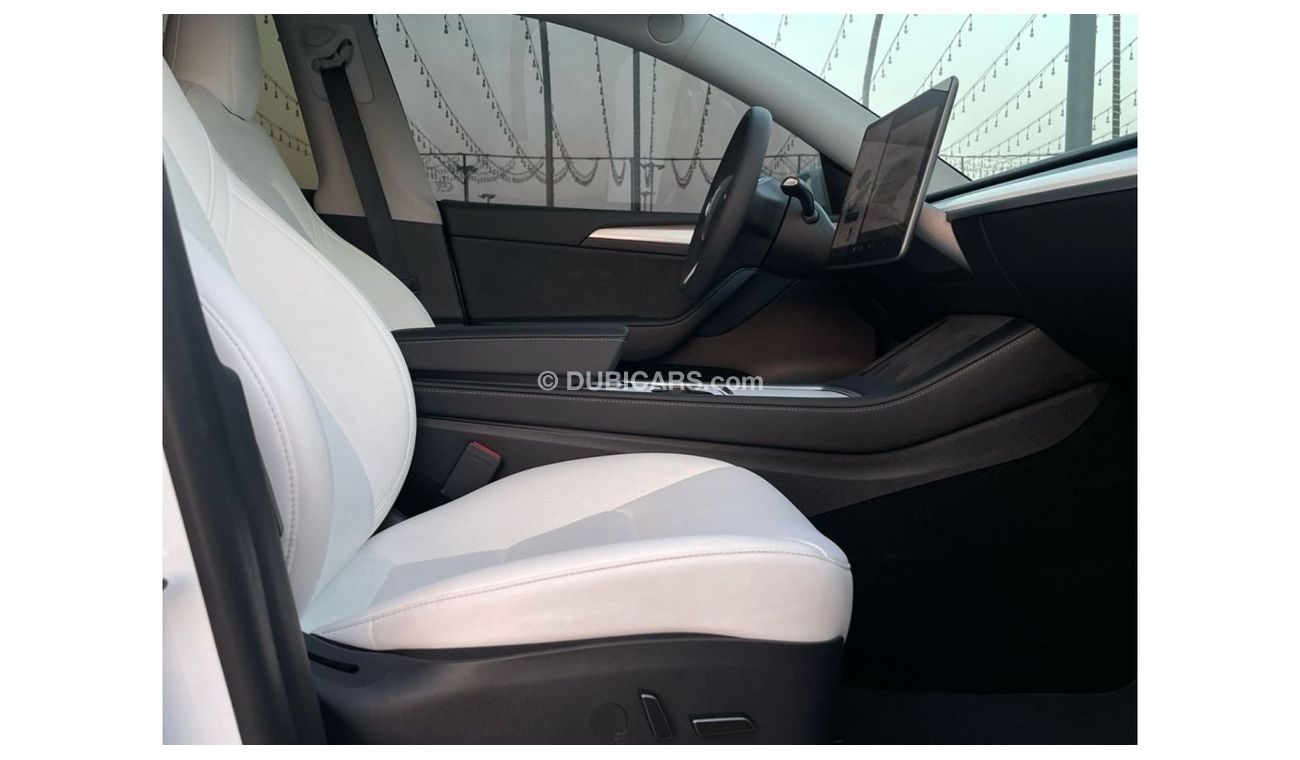 Tesla Model Y TESLA MODEL Y LONG RANGE DUAL MOTOR MODEL : 2023 MILEAGE : 24,000 km PRICE : 172,000 DIRHAMS Gulf sp