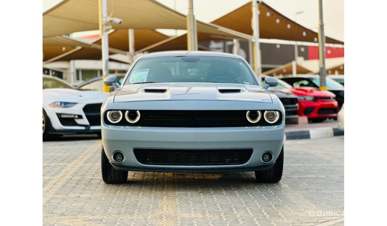 Dodge Challenger SXT For sale