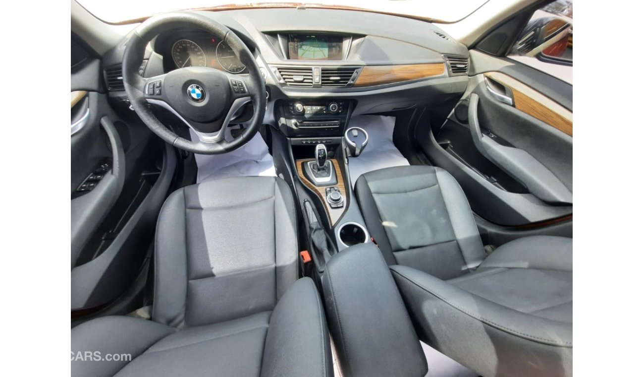 BMW X1 xDrive 18i Sport Line Bmw x1d 2015 full option