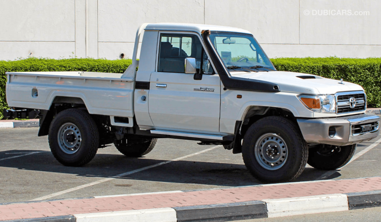 تويوتا لاند كروزر بيك آب LAND CRUISER LC79 4.5L V8 DIESEL 2023