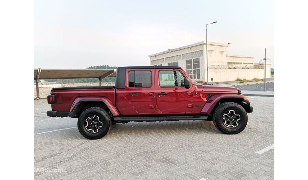 جيب جلادياتور Jeep Gladiator - 2022 - Maroon