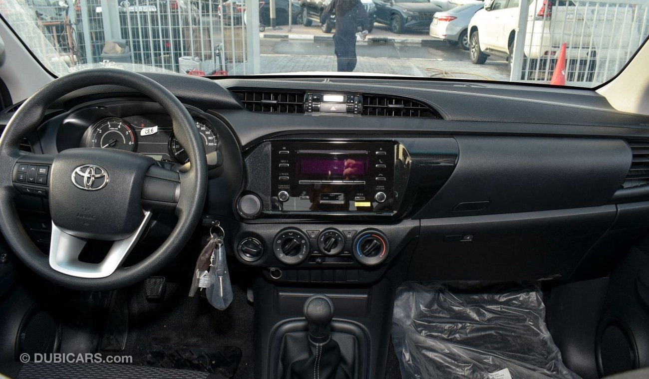 تويوتا هيلوكس Hilux 2.4L DSL M/T wide Body- Central Lock-Power Windows