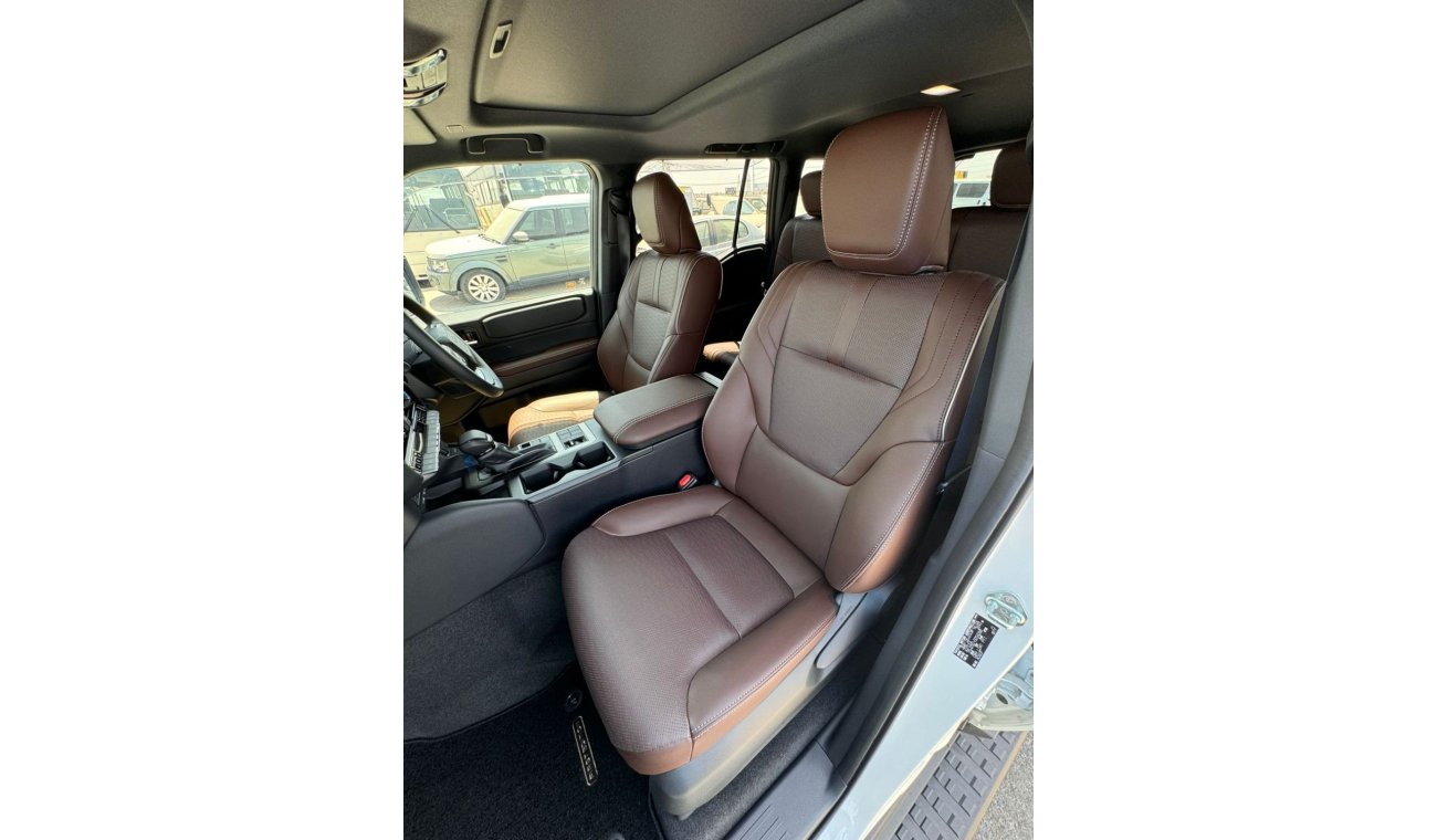 Toyota Prado TOYOTA PRADO 250 NEW SHAPED 2.7 CC RIGHT HANDED 2024