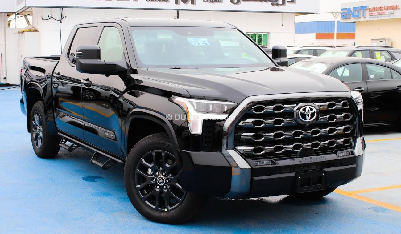 Toyota Tundra Platinum CrewMax 4WD. Local Registration + 10%