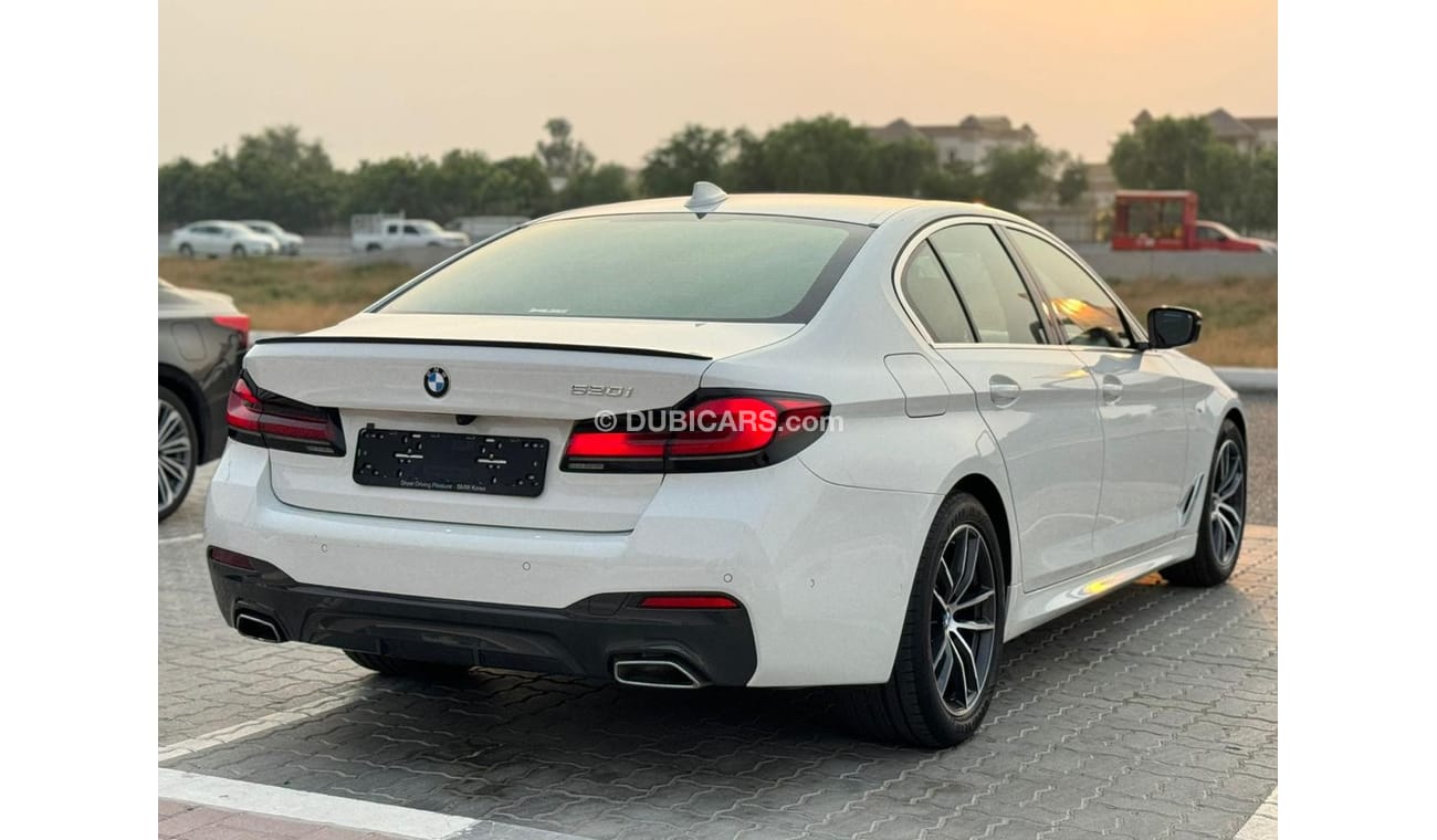 بي أم دبليو 520i BMW 520i 2023 full option