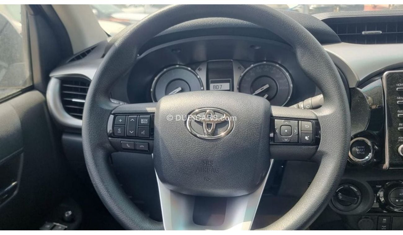 تويوتا هيلوكس TOYOTA HILUX 2.4L DIESEL 4x4 AUTOMATIC 2024