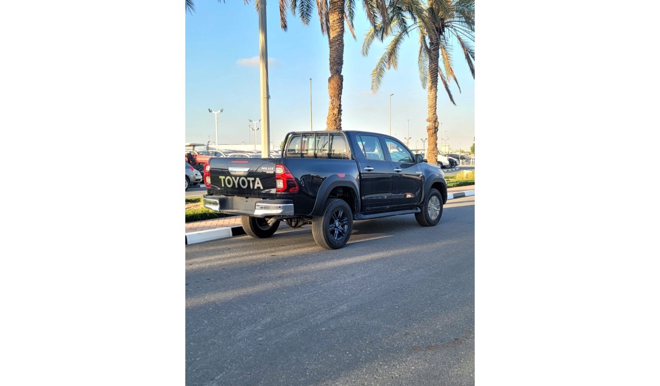 Toyota Hilux 4.0L SR5 V6 PETROL, DOUBLE CAB, 4WD, PUSH START, AUTOMATIC, MONITOR, MODEL 2024