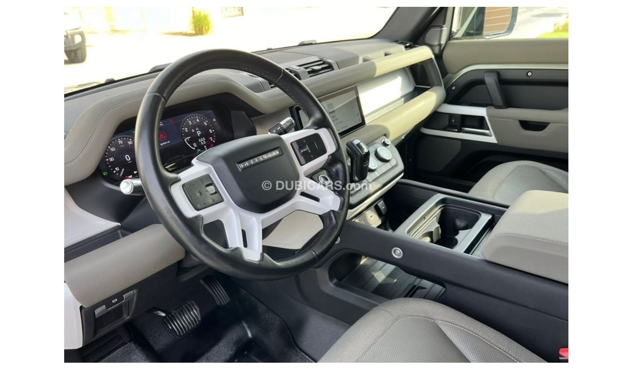 Land Rover Defender P400 110 S Land Rover Defender 2020- 6 Cylinde كلين تايتل بدون صبغ او حوادث ضمان دخول جميع دول الخلي