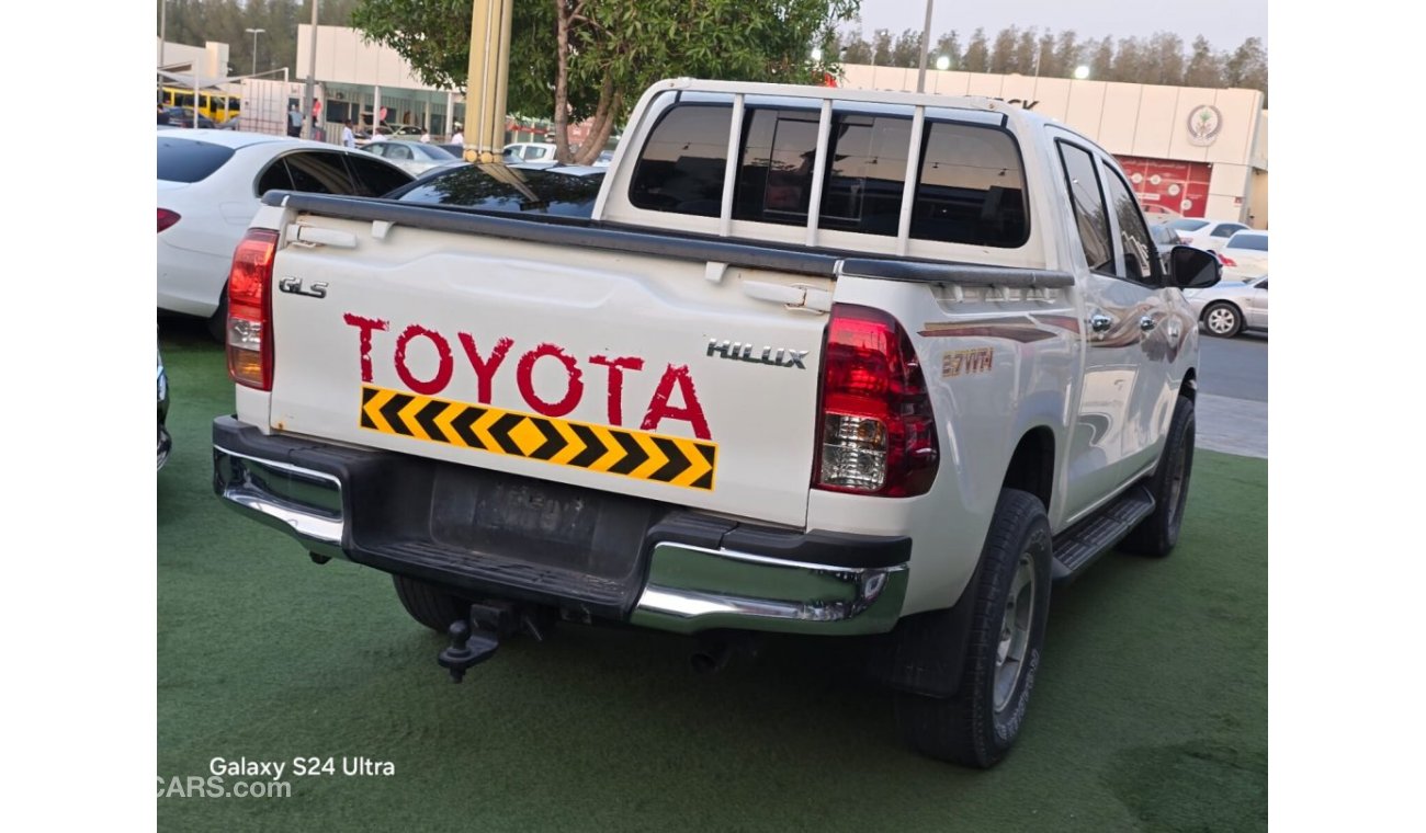 Toyota Hilux Double Cabin 2017 model Gcc 2.7L GLS