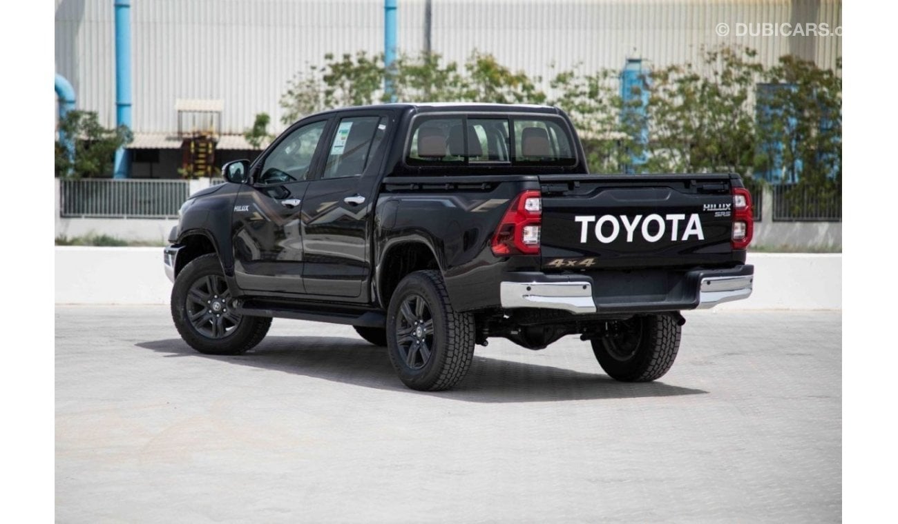 Toyota Hilux 2024 Toyota Hilux 4x4 DC 2.8 SR5 - Black inside Maroon | Export Only