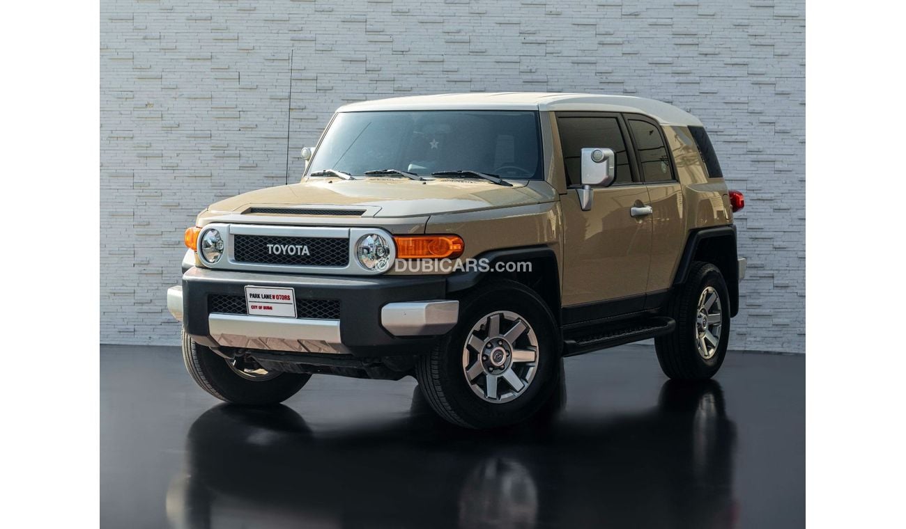 تويوتا إف جي كروزر AED 2,280 PM • FJ CRUISER GXR • ONLY 64,000 KM • FULL SERVICE HISTORY • FULLY LOADED