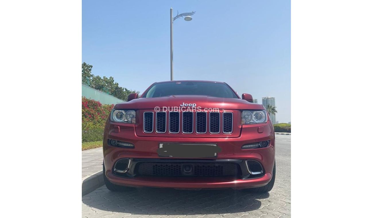 Jeep Grand Cherokee SRT 8