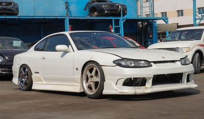 نيسان سيلفيا S15