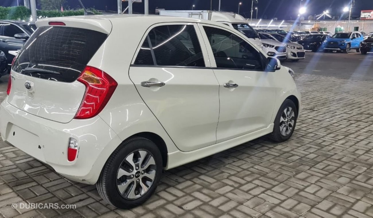 Kia Picanto EX