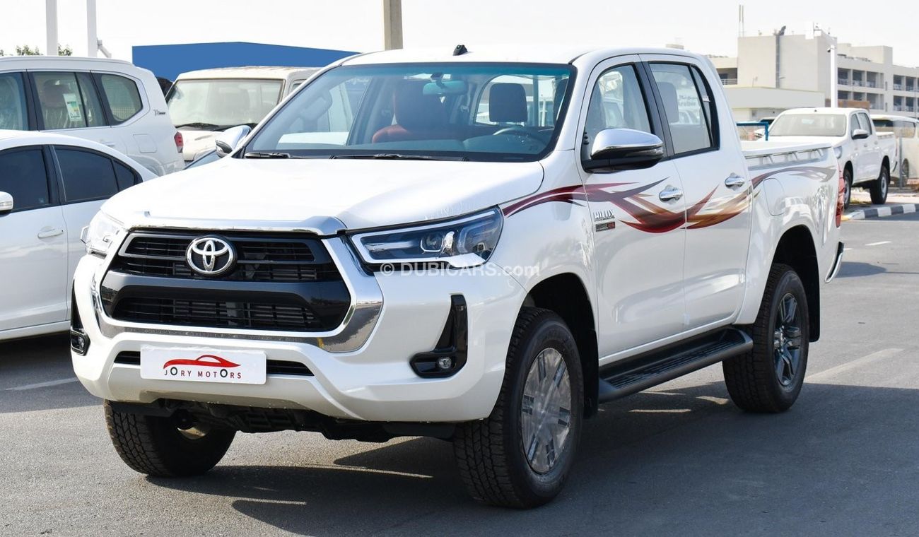 Toyota Hilux SR5 2.4L 4X4 Diesel M/T