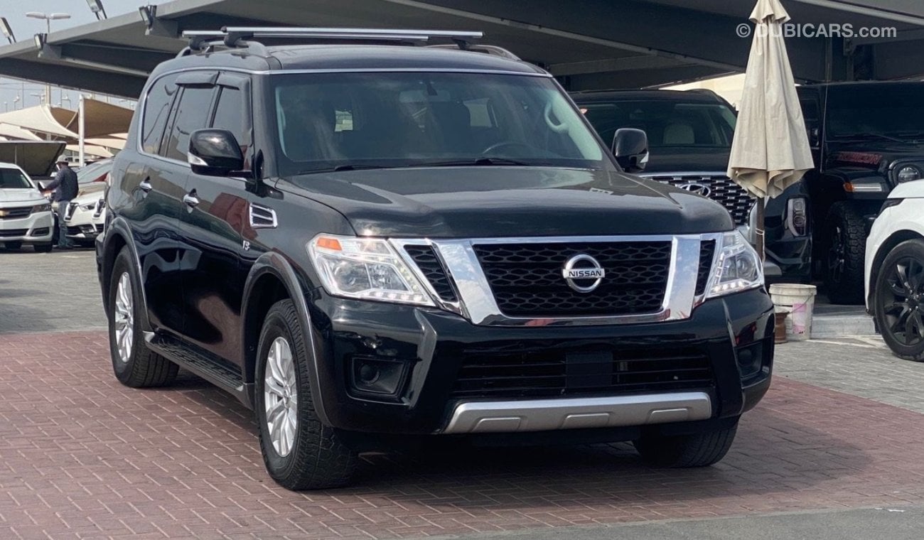 Used Nissan Armada SV 5.6L V8 2017 for sale in Sharjah 683920