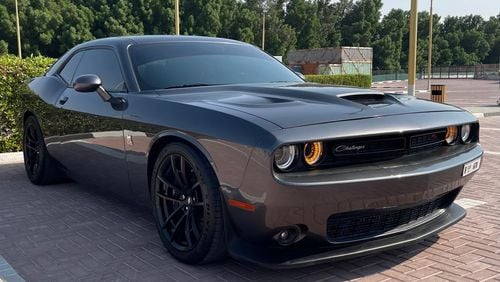 Dodge Challenger R/T Scat Pack 6.4L