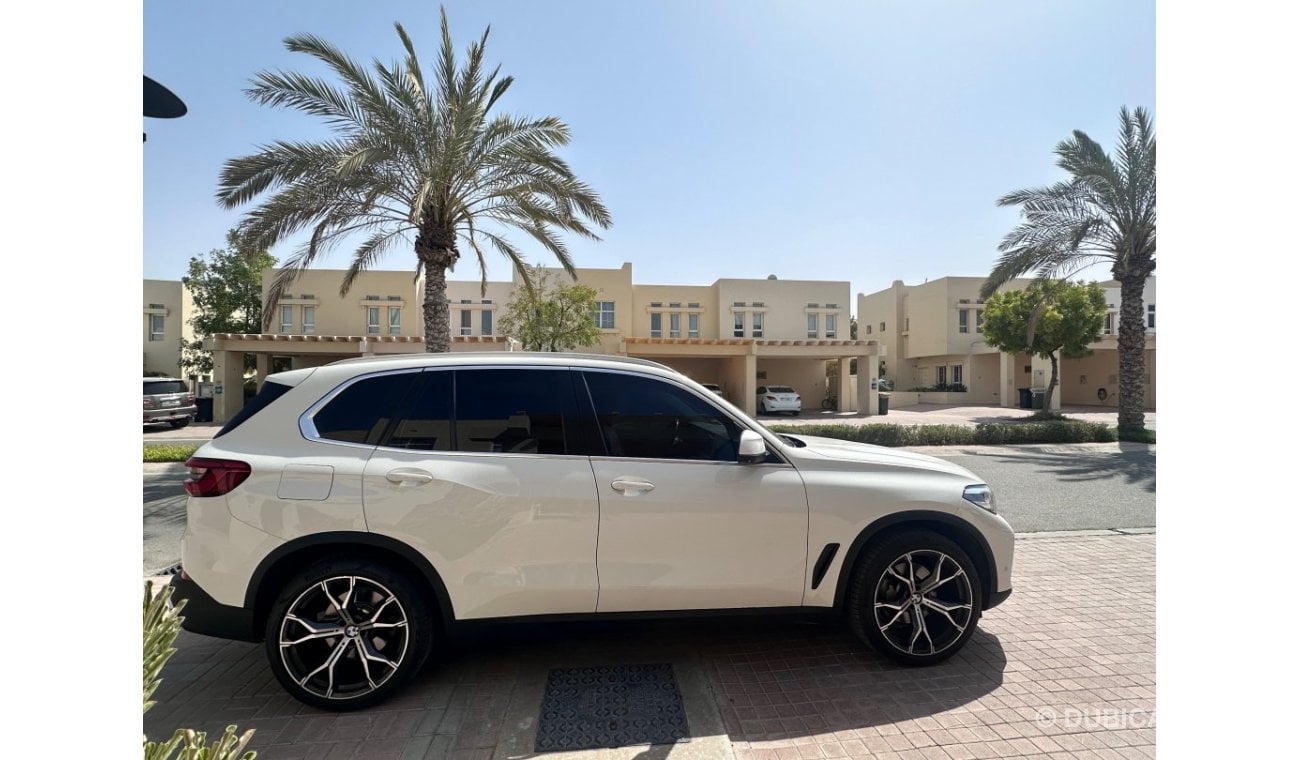 بي أم دبليو X5 40i X 3.0L