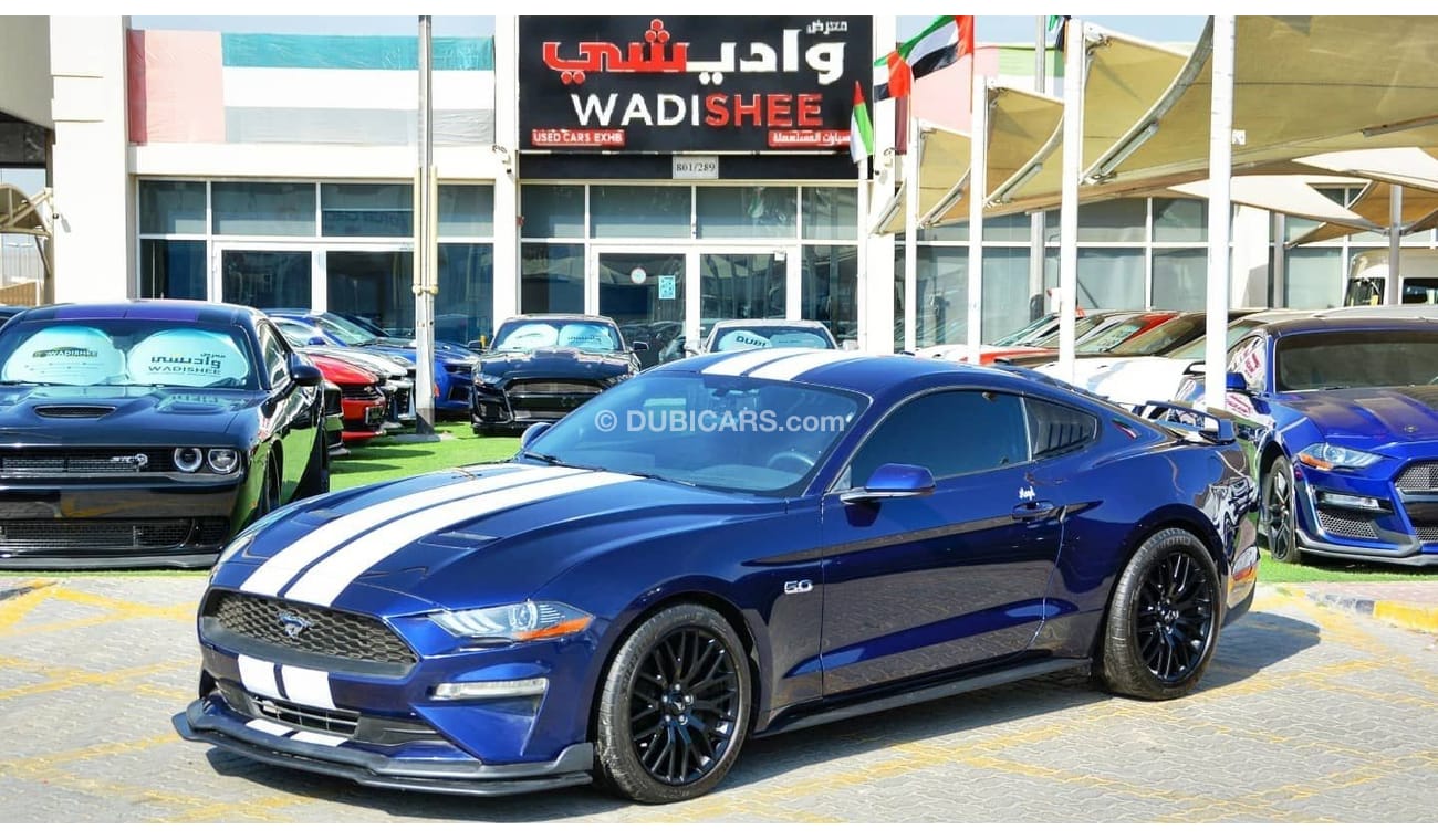 فورد موستانج Mustang GT V8 2019/Performance Package/Original Airbags/Low Miles/Very Clean