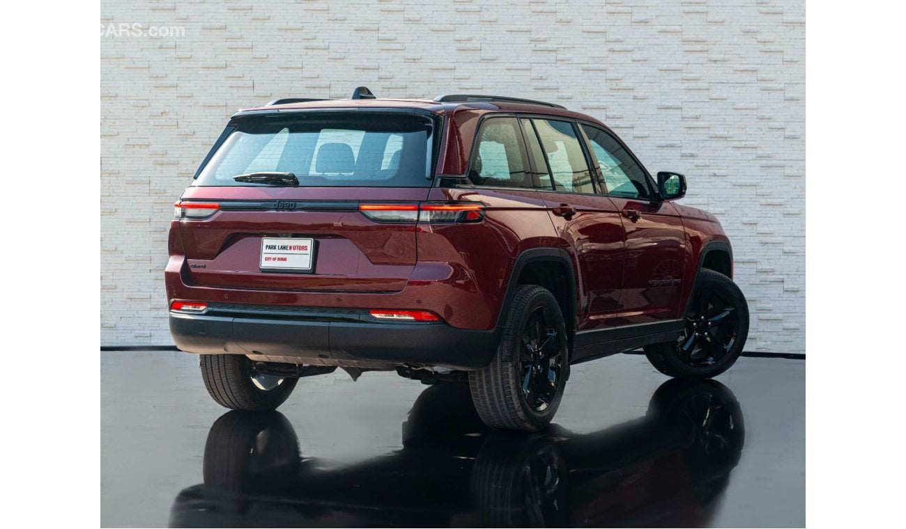 Jeep Grand Cherokee AED 3,460 PM • BRAND NEW GRAND CHEROKEE ALTITUDE • BLACK PACK • OFFICIAL JEEP WARRANTY • NEW SHAPE