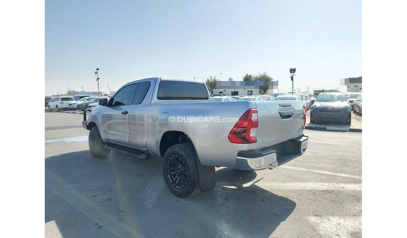 Toyota Hilux TOYOTA HILUX 2020 MODEL DIESEL AUTOMATIC 2.8 L RIGHT HAND DRIVE(PM69888)