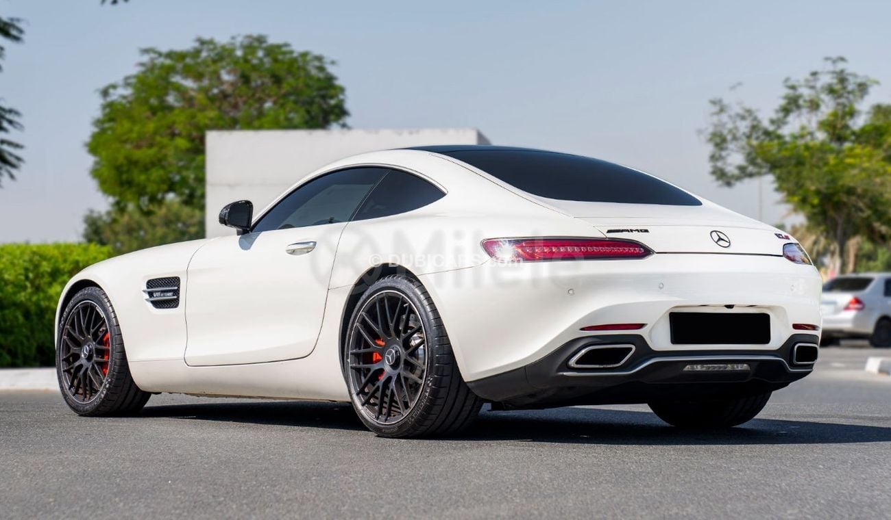 Mercedes-Benz AMG GT S COUPE: WITH V8 POWER, LOW MILEAGE