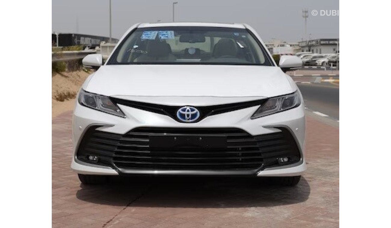 Toyota Camry 2.5L HYBRID GLE 2024