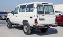 Toyota Land Cruiser Hard Top 4.0L V6 A/T