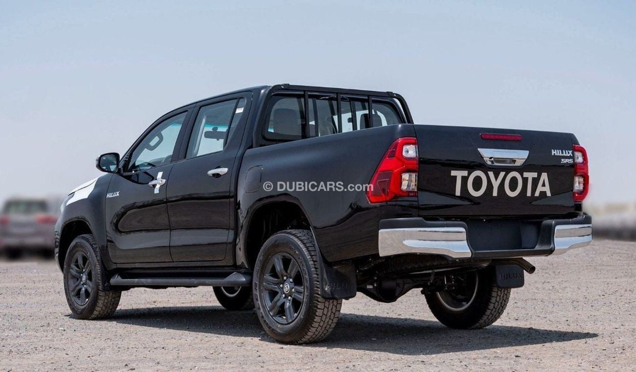 تويوتا هيلوكس TOYOTA HILUX  2.4 diesel Automatic full options