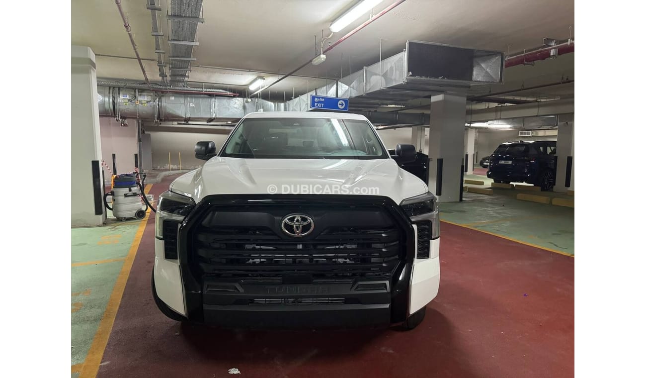 Toyota Tundra CREWMAX SR