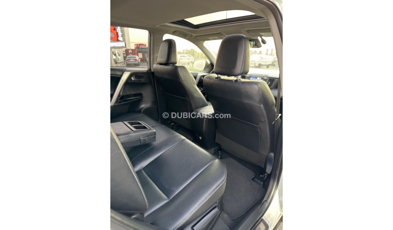 تويوتا راف ٤ Hybrid TOYOTA RAV4 CleanTitle Limited Full OPTION