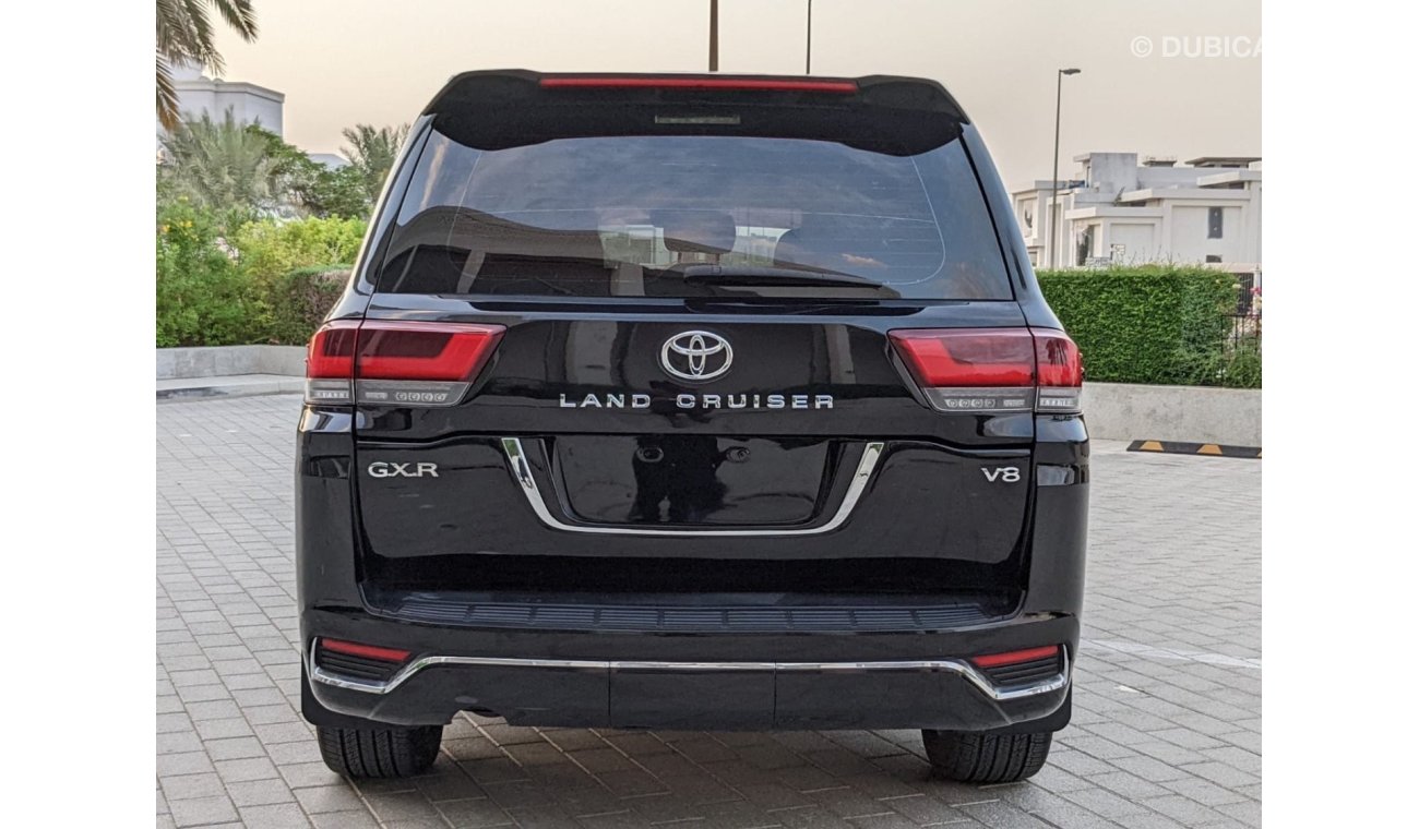 Toyota Land Cruiser GXR