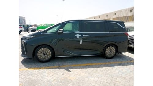 لكزس LM 350h VIP 4-SEATER