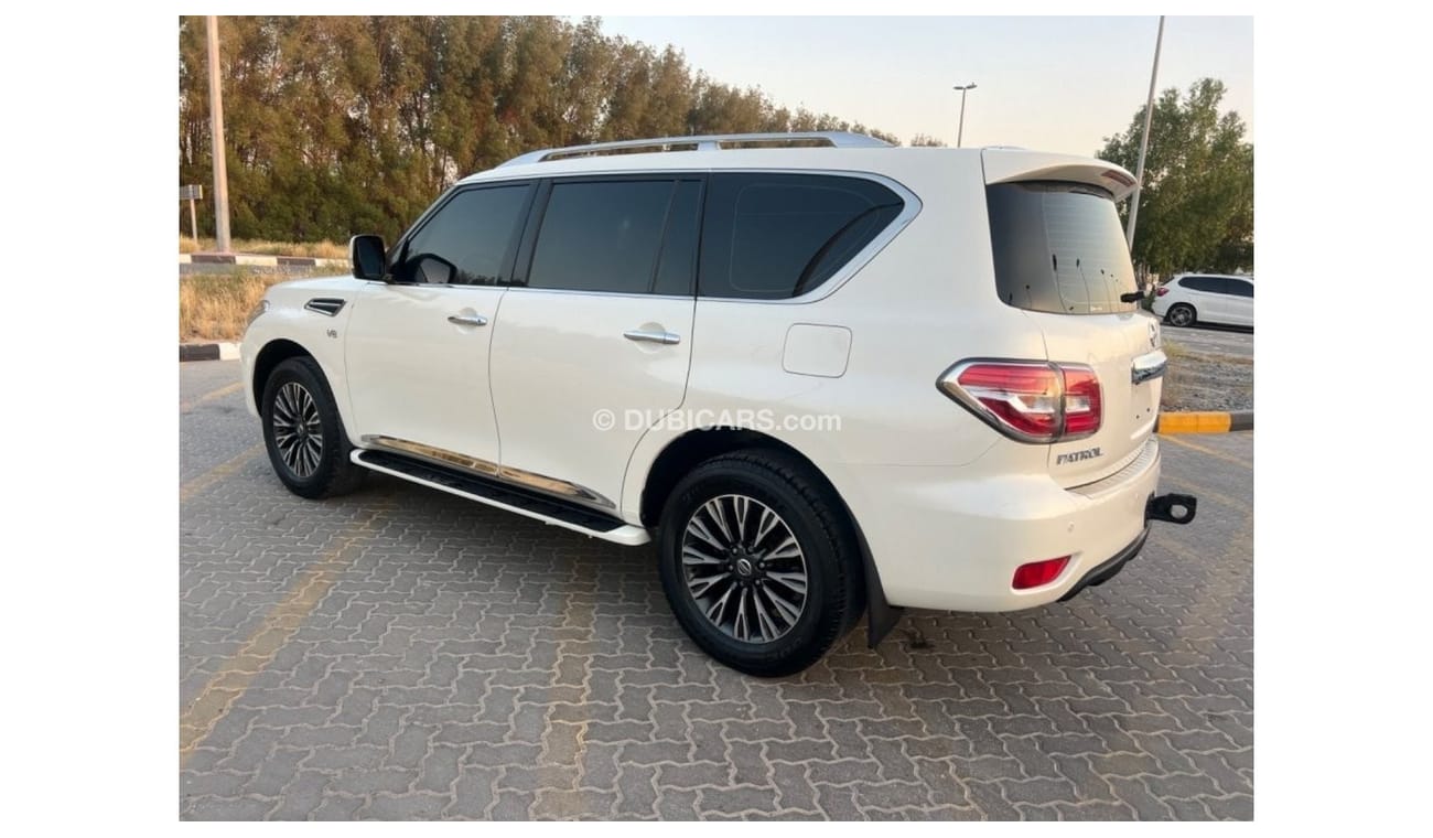 نيسان باترول 2016 Nissan patrol se platinum (y62) 5 dr suv 5.6L petrol automatic Four Wheel Drive