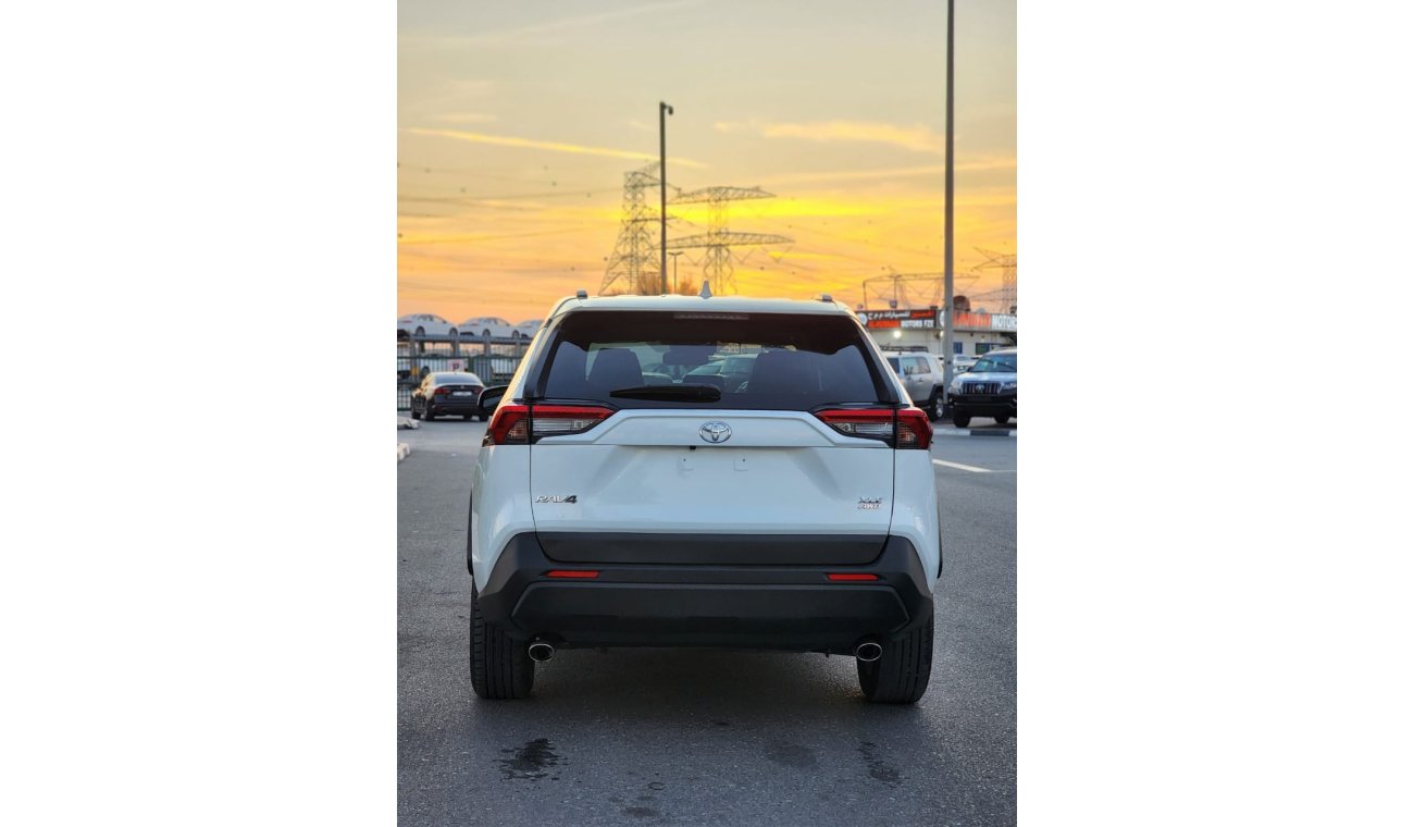 تويوتا راف ٤ Toyota Rav 4 XLE 2019